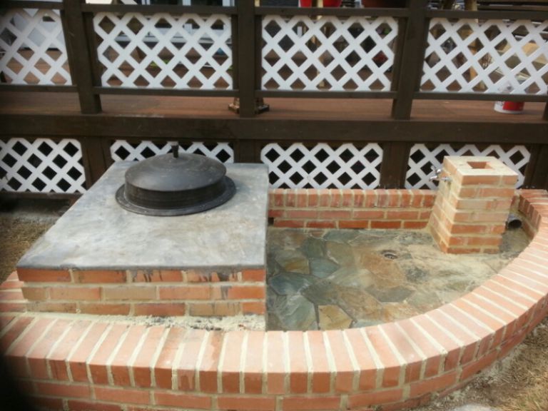 가마솥과 수돗가